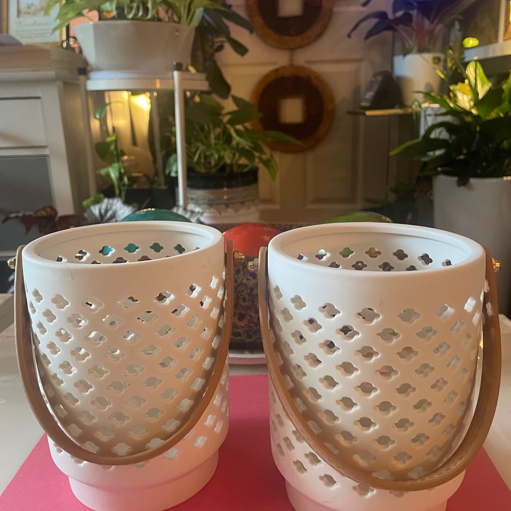 White and Tan Lantern selling individual